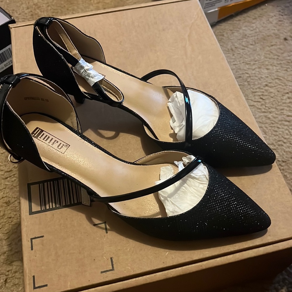New IDIFU heels for women size 10